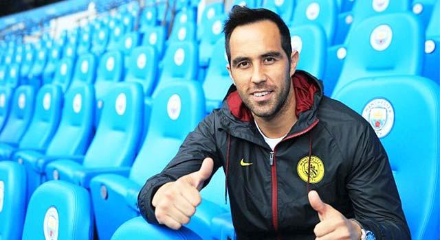 Claudio Bravo,Barcelona,Manchester City